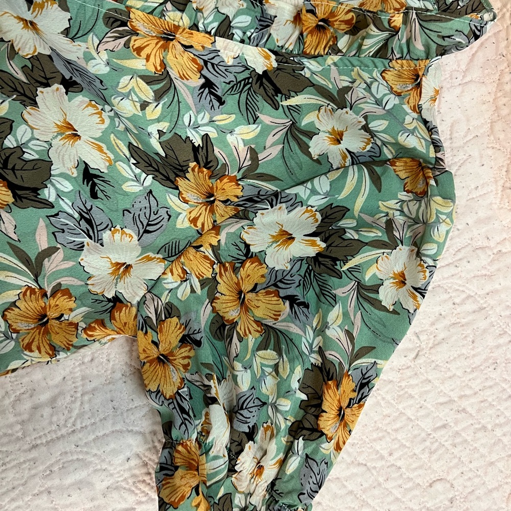 All over Floral Print Frill Blouse